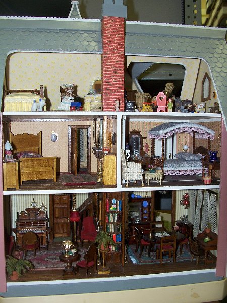 Miniature house back full view